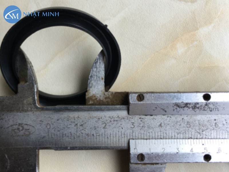 Phớt máy rửa xe dây đai