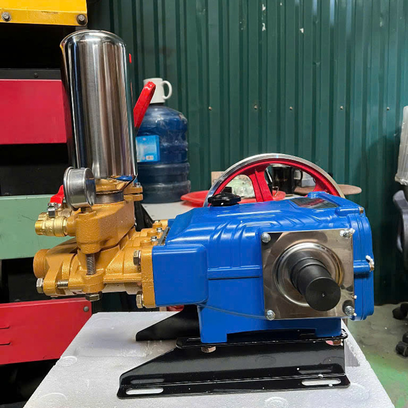 đầu bơm máy rửa xe HL138C