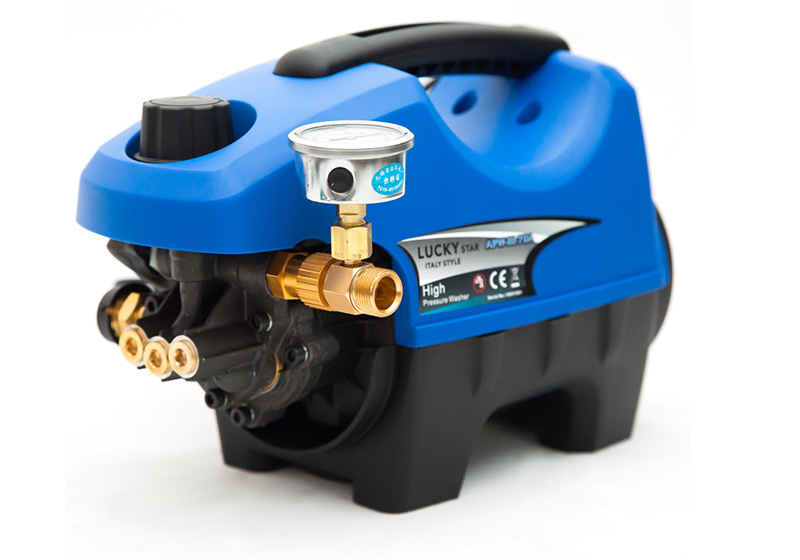 Máy rửa xe mini Lucky Star APW-HI-70A