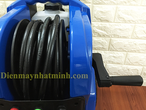 Top 3 máy rửa xe mini tự hút nước bán chạy nhất hiện nay