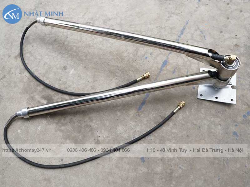 Tay quay rủa xe đôi inox 304